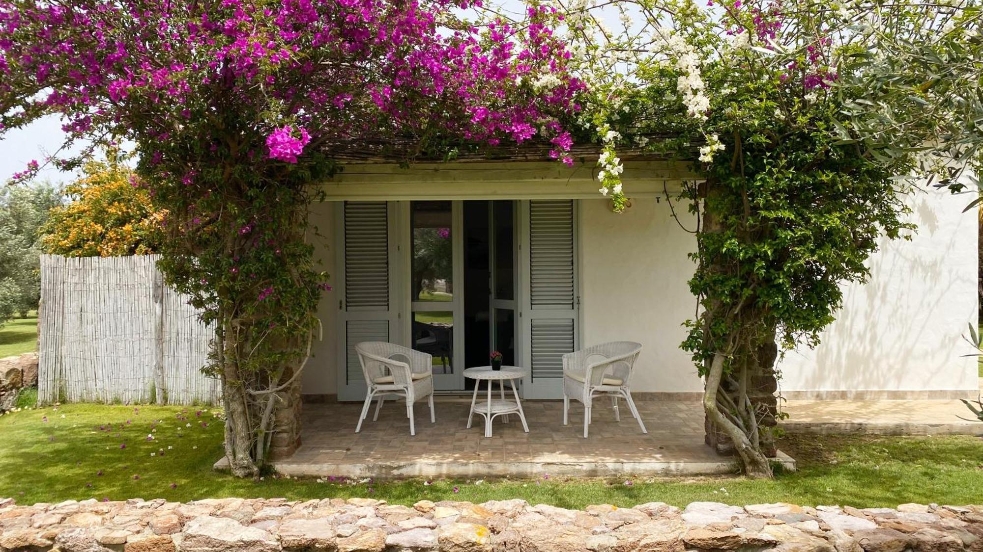 Villa Oasi Blu Calasetta Esterno foto